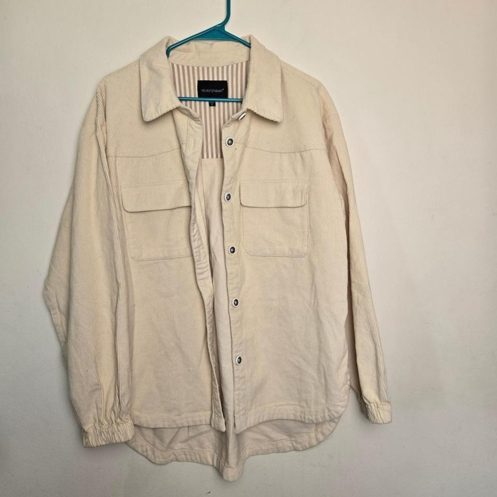 Cream Barn Jacket corduroy button Jacket with pockets Size L